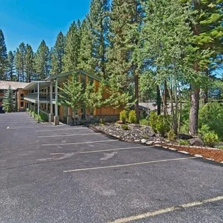 The Incline Lodge