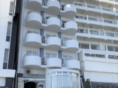 熱海温泉 安之宿 Minoya 鄰近長浜海水浴場的酒店