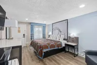 Super 8 by Wyndham Kissimmee/Orlando - parking