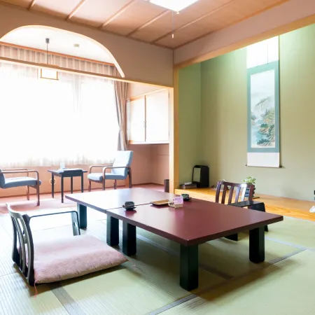 Shinshu Nakaoyama Onsen, Shosenkaku