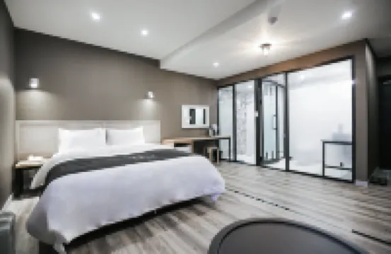 ホテル リーズ Bogugsa周辺のホテル