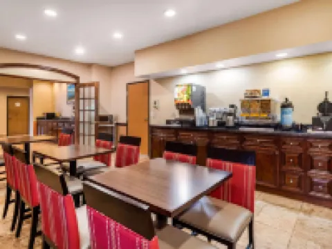 Comfort Inn & Suites Bothell – Seattle North Hotels in Bothell