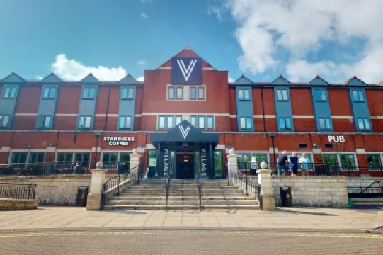 Village Hotel Cardiff Hotel di 