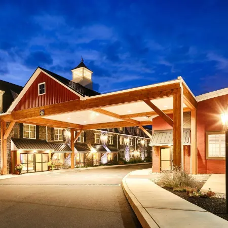 Best Western Plus Intercourse Village Inn  Suites