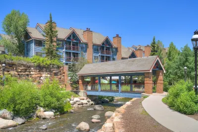4Br Renovated - Sleeps 12- Downtown Breck by RedAwning