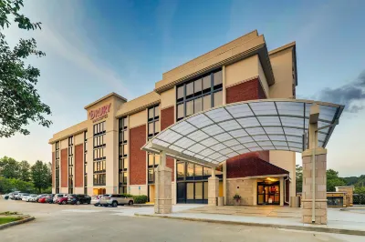 Drury Inn & Suites Atlanta Marietta Hotels near Hornet Village Suites