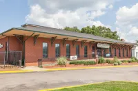 Days Inn by Wyndham Jackson