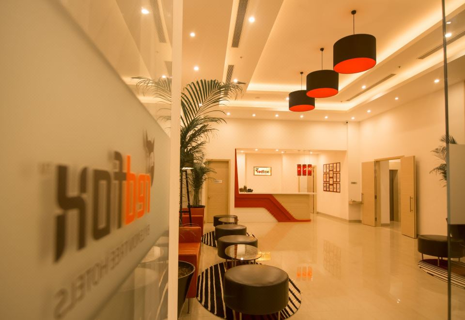 Red Fox Hotel Sector 60 GurugramOver view