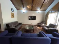Montaña Villa Murree Hôtels à : Jhika Gali