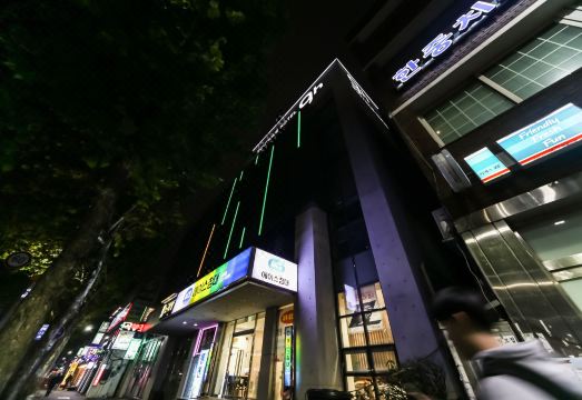 9H뷰티크호텔 베이직룸