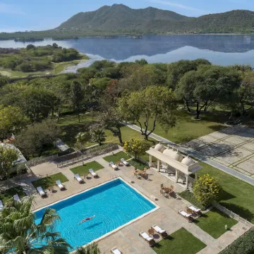Trident, Udaipur Hotels near Sarva Ritu Vilas Park Udaipur Rajasthan India