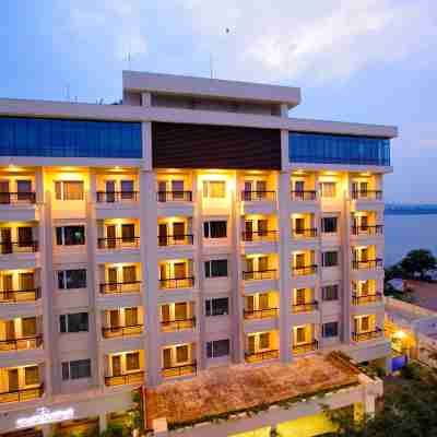 La Hospin Hotel Hotel Exterior