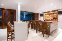 Holiday Inn Resort ARUBA-BEACH RESORT & CASINO by IHG - バー