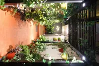 Cosy Banjara Guest House