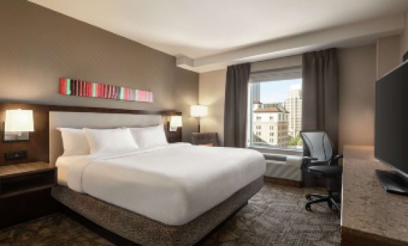 Hilton Garden Inn San Antonio Downtown Riverwalk