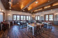 Camp Creek Inn Hotels in Seacrest