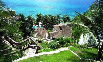 Oslob Seafari Resort