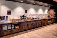 SpringHill Suites Bozeman - Breakfast