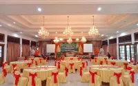 Jawa Dwipa Heritage Resort Hotels in Karangpandan