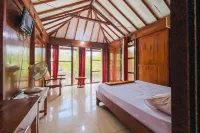 Hotel Dan Gazebo Syariah Pinggir Kali Prigen RedPartner فنادق في باندان