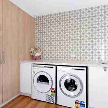 Luxico Mermaid Retreat (Heated Pool) Others