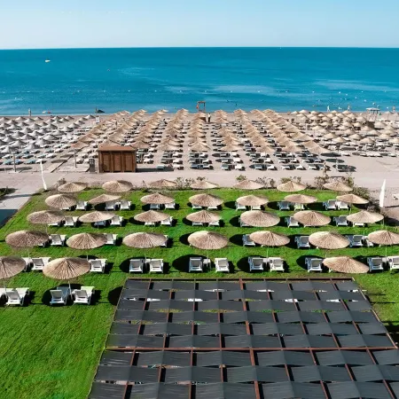 The X Belek