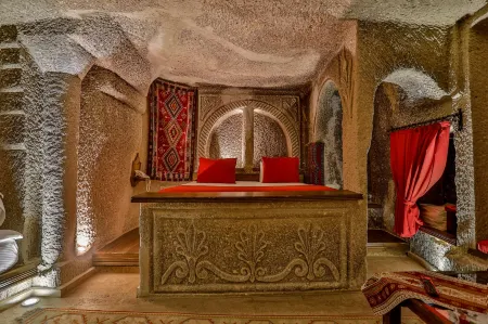 Hidden Cave Hotel