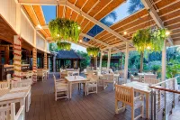 The Hotspring Beach Resort & Spa Hôtels à : Takua Thung