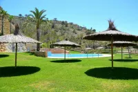 Luxurious 2Br Apt | Sea Panoramic View | Pool | Gym
