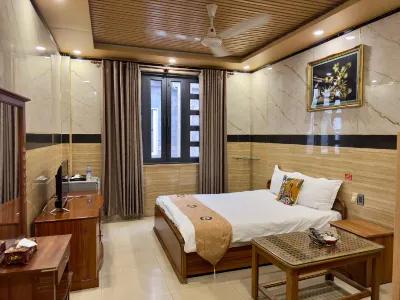 Hoa Đệ Nhất Resort Các khách sạn gần Tạp Hóa Đức Long