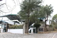 Birds View Resort Hotels in Kasauli
