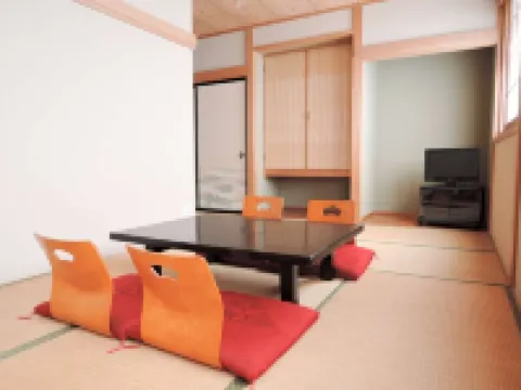 鶯宿溫泉民宿-曙莊