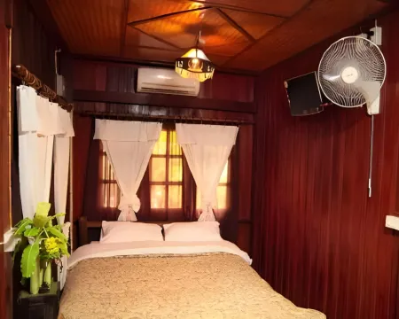 Phuengnang Homestay Hotels in Phra Pradaeng