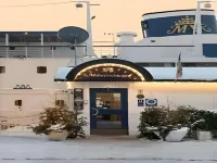 Mälardrottningen Yacht Hotel