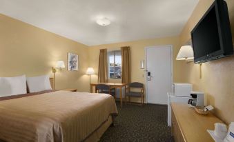 Travelodge by Wyndham Wenatchee