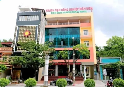 Agri Hotel Điện DB - by Bay Luxury Hotel in zona Bunker of Colonel de Castries