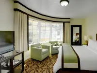 Essex House Hotel - Bintang 4