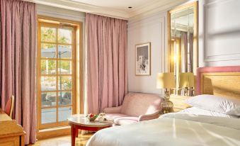 Palmyard Hotel