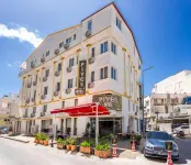 Piyes Otel