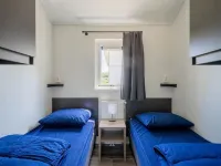 Velthorst 4