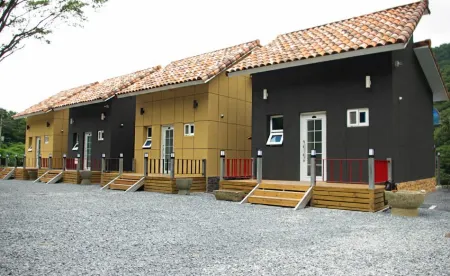 Miryang Time 9000 Pension Отели рядом с достопримечательностью «Eol-Eumgol»