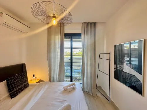 C1 Jade New Cozy 1Bd with Garden Hotels in La Marsa