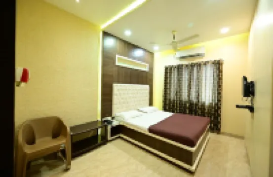 Aasra Lodge