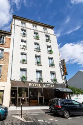 Hotel Alpha Paris Eiffel by Patrick Hayat