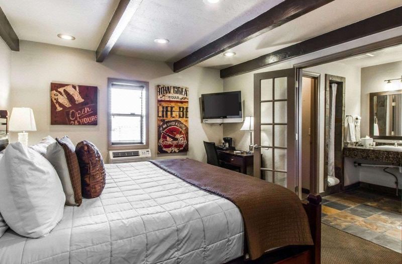 Rodeway Inn & Suites Williams Downtowner-Rte 66
