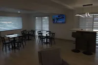 Quality Inn - bar