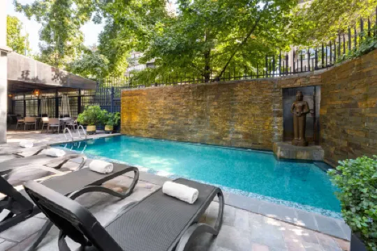 Wyndham Garden Santiago Kennedy Отели в г. Сантьяго