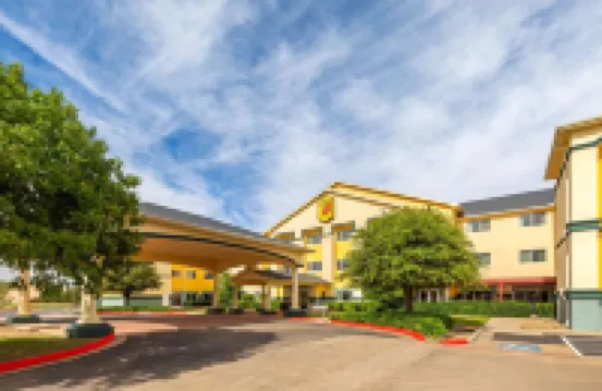 Super 8 by Wyndham Lubbock West