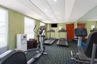 Wyndham Garden Monterrey Aeropuerto - Fitnessstudio
