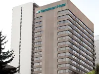 Sandman Signature Calgary Downtown Hotel Hotels near Devonian Gardens